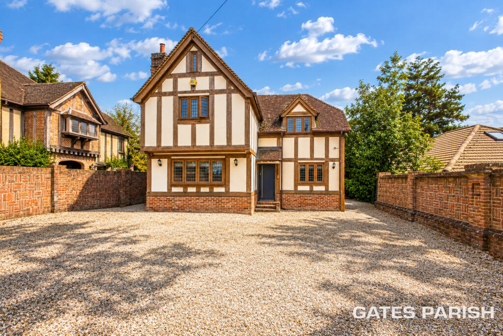 Main image of property: Oak Hill Road, Stapleford Abbotts, Romford, RM4