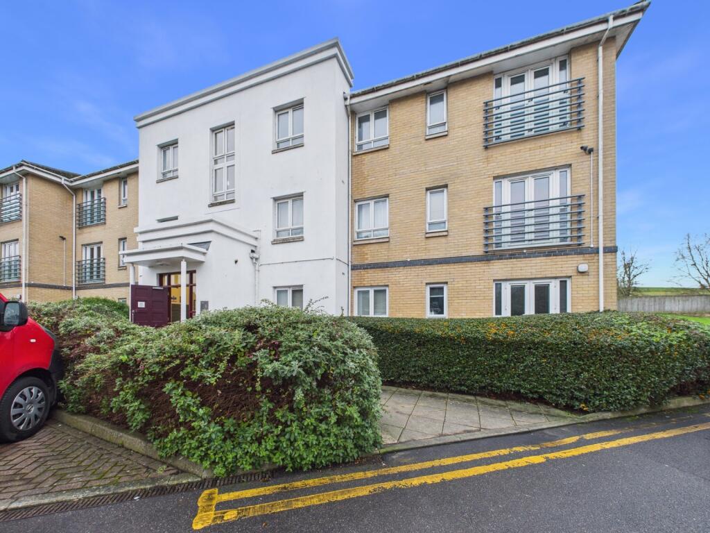 Main image of property: Sovereign Heights, Slough, Berkshire, SL3