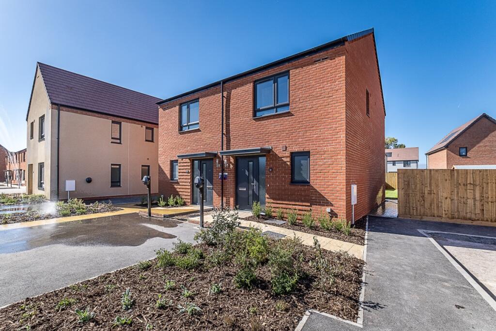 Main image of property: 29 Roundhouse Road Didcot OX11
