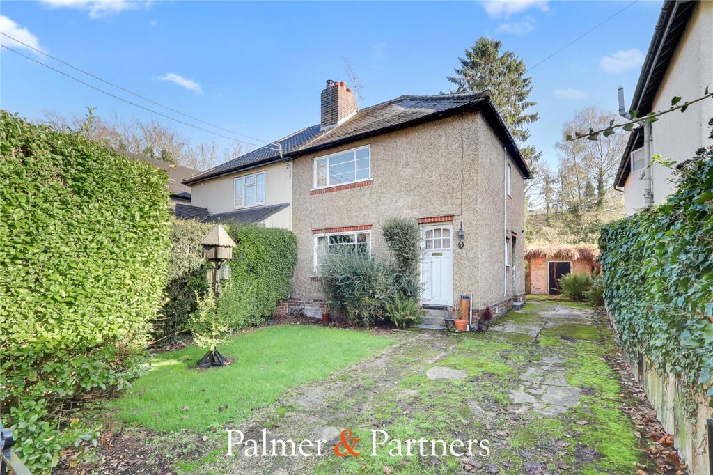 Main image of property: Bellhouse Lane, Pilgrims Hatch, Brentwood, Essex, CM14