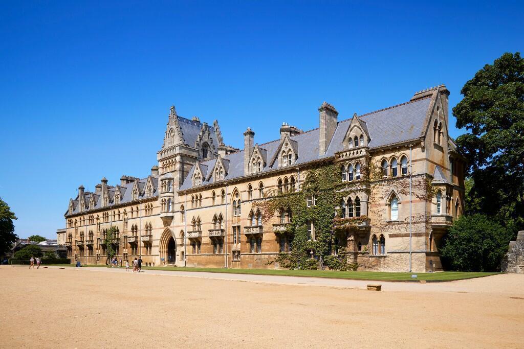 Main image of property: Banbury Road
Oxford
OX2 8GB