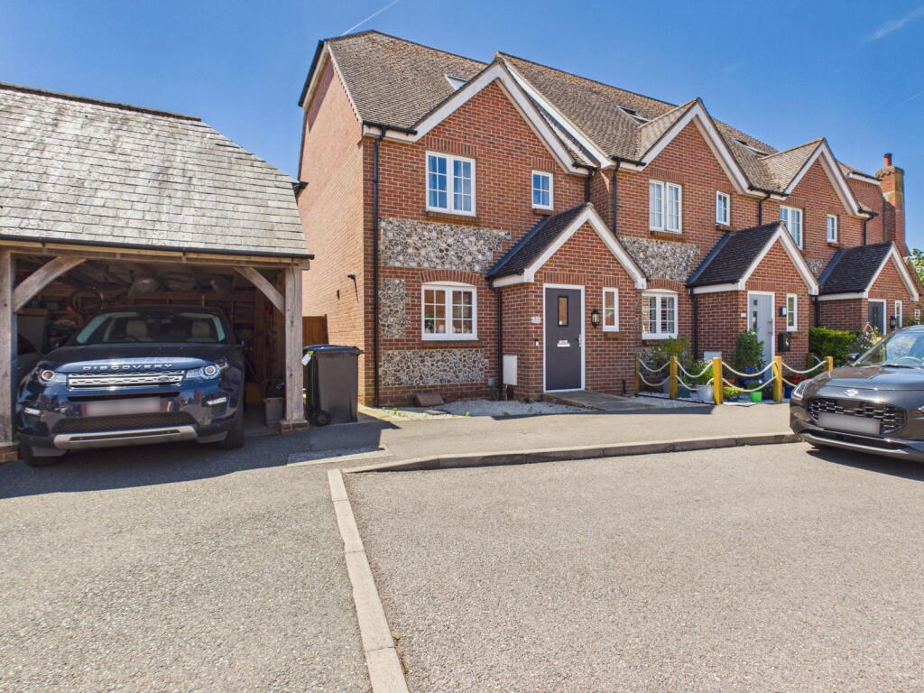 Main image of property: Lansdowne Cottages, Willow Wood Close, Angmering BN16 4BA