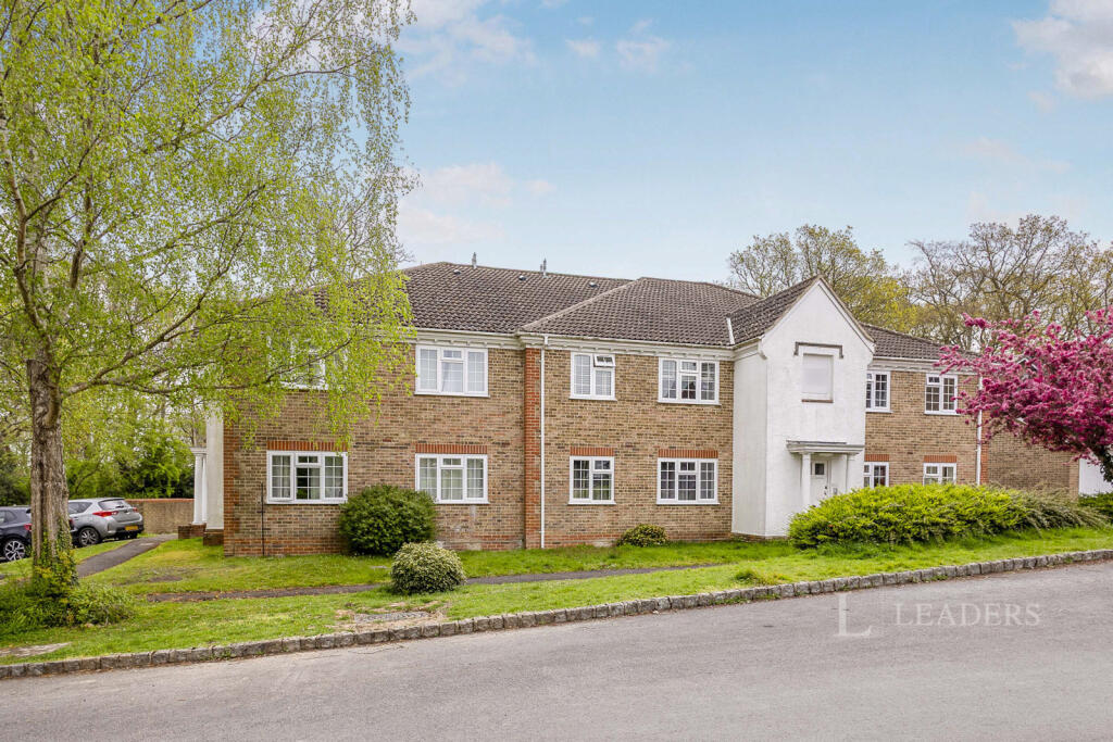 Main image of property: Dunnock Close, Rowlands Castle, Hampshire, PO9