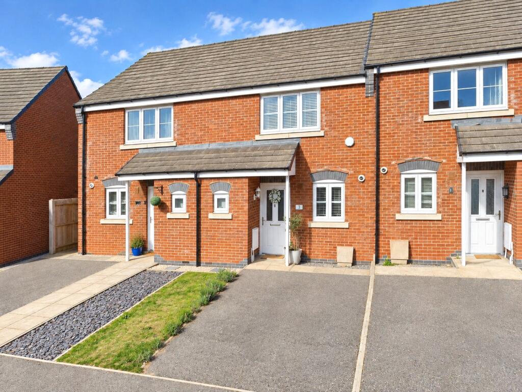 Main image of property: Oronsay Close, Hinckley, Leicestershire, LE10