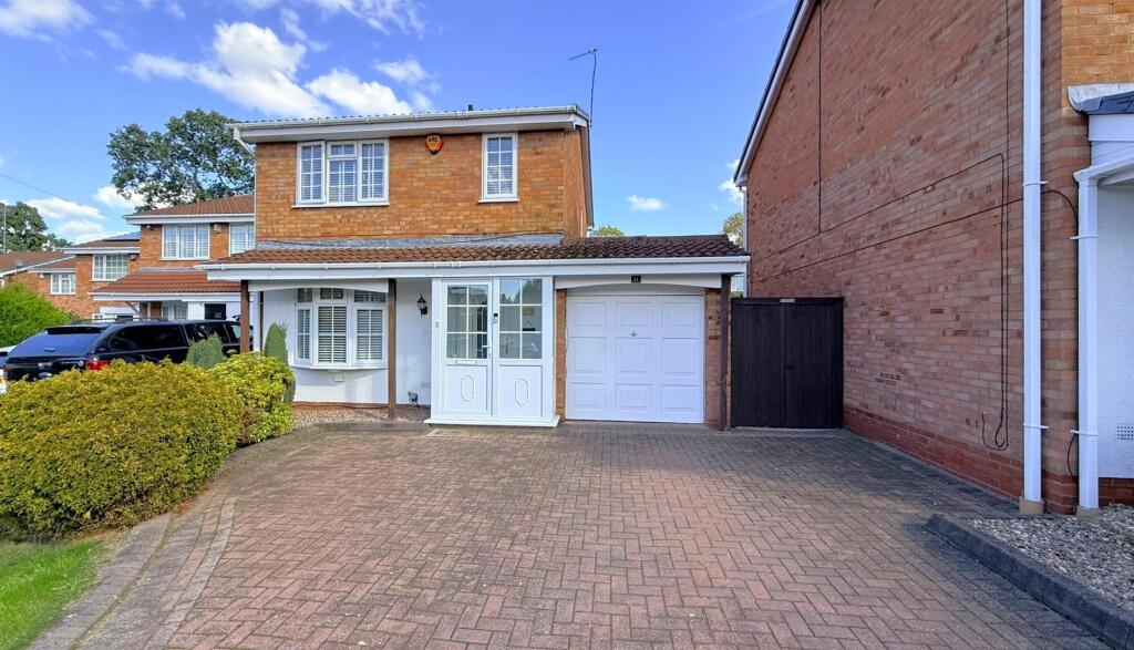 Main image of property: Moor Leasow, Birmingham
