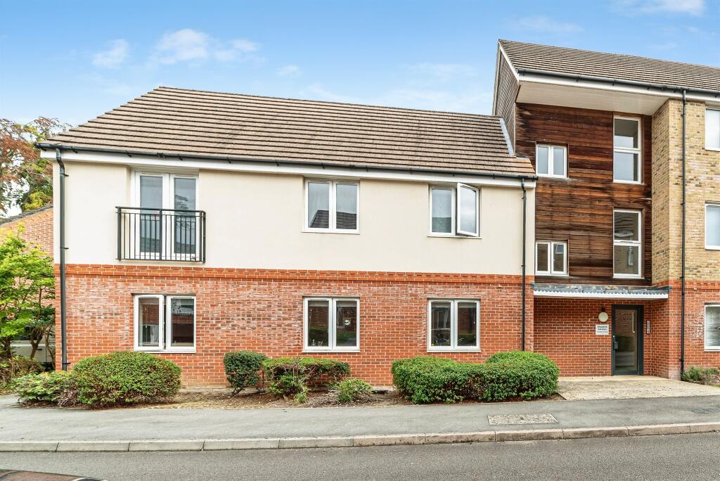 Main image of property: Skippetts Gardens, Basingstoke