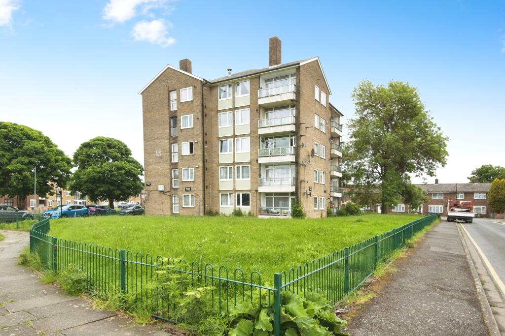 Main image of property: Edington Road, London, SE2