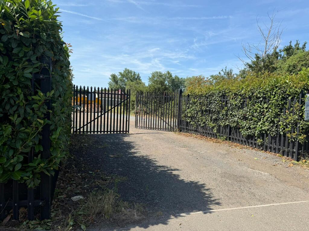 Main image of property: Tye View Yard, Cranfield Park Road, Wickford, SS12 9FG
