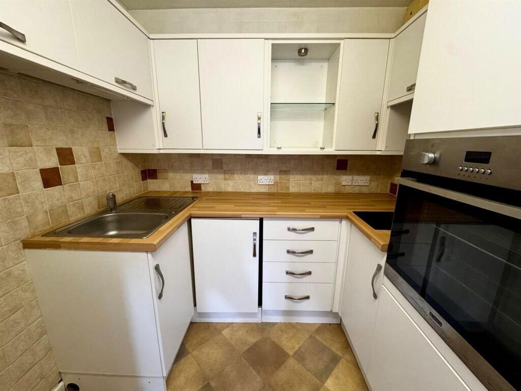 Main image of property: Brinton Lane, Hythe, Southampton, Hampshire, SO45 6EE