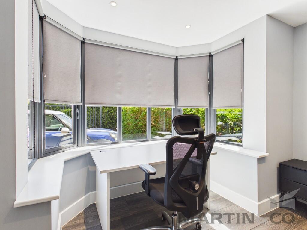 Main image of property: Kenton Lane, Harrow Weald