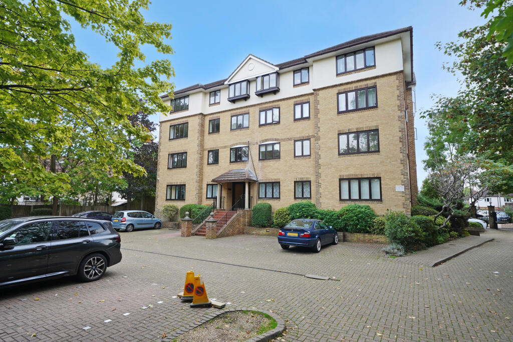 Main image of property: Burlington gate, Rothesay Avenue, SW20