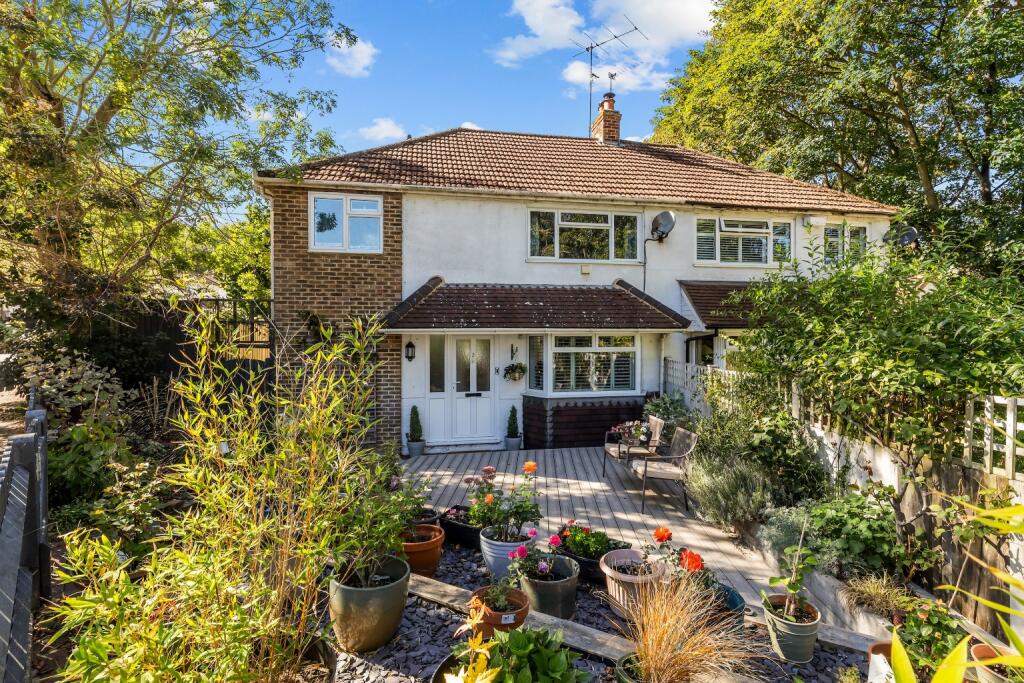 Main image of property: Winterbourne Close, Lewes, East Sussex, BN7