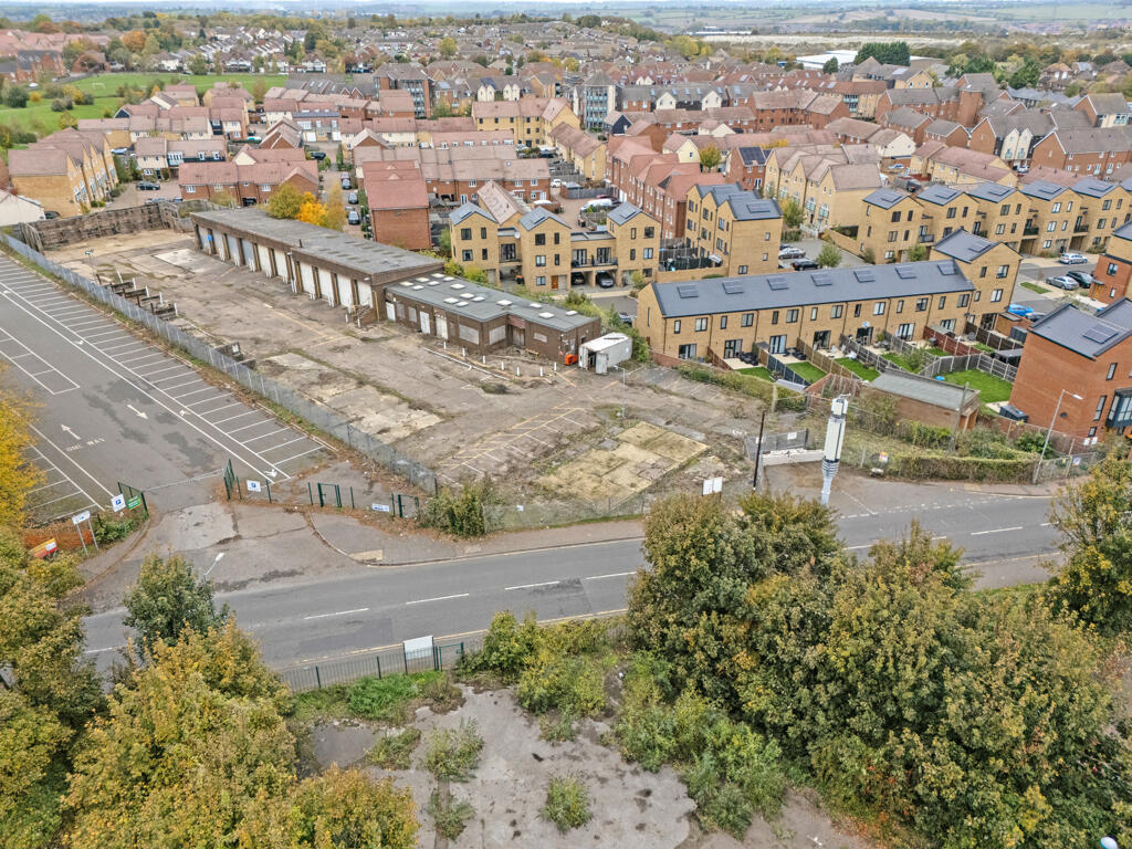 Main image of property: Former Council Depot, 12 Brewers Hill Road, Dunstable, Bedfordshire, LU6