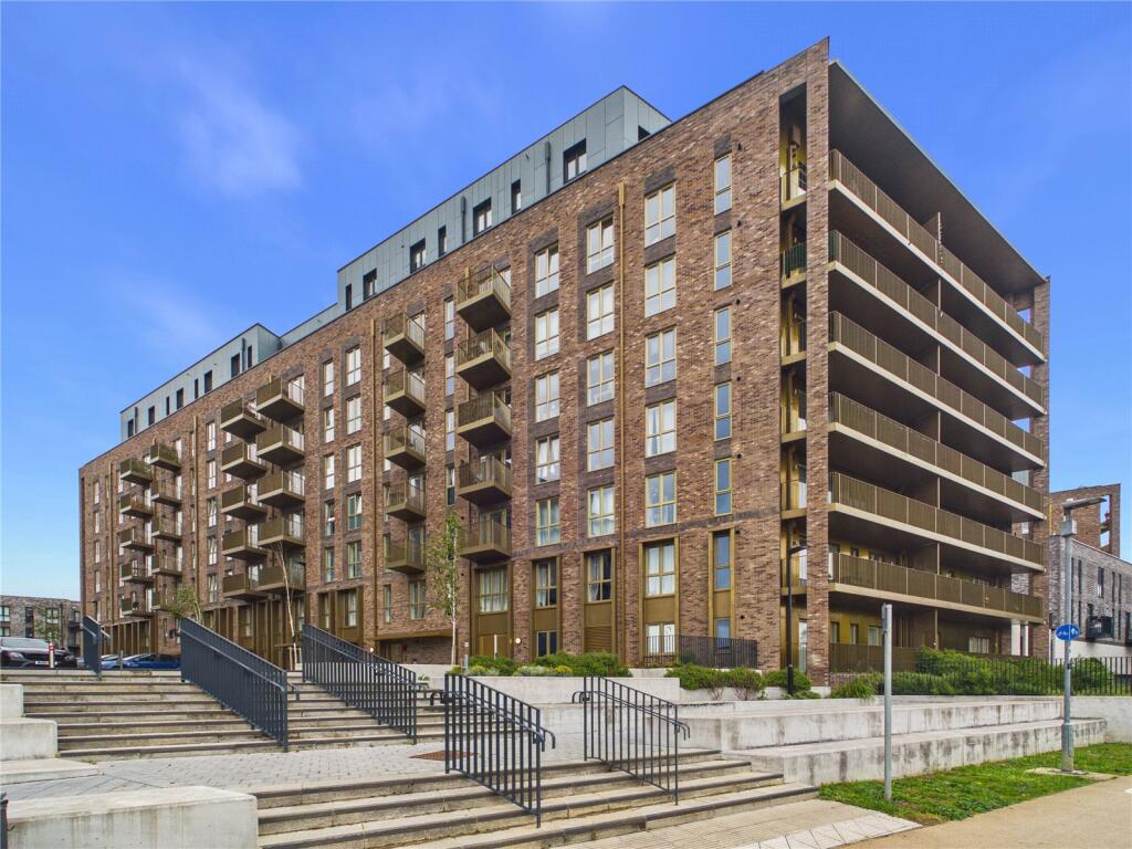 Main image of property: Wharf Road, Chelmsford, Essex, CM2