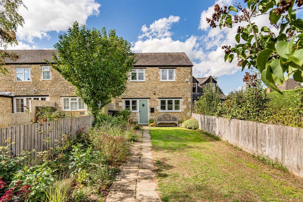 Main image of property: Fencott, Kidlington