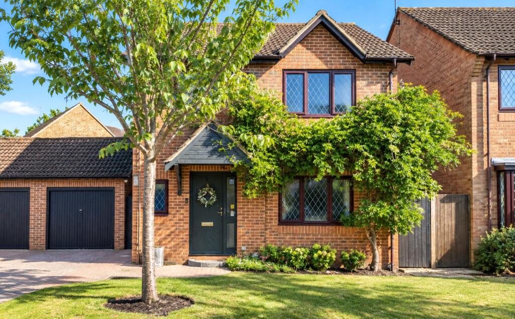Main image of property: Heather Close, Finchampstead, Wokingham