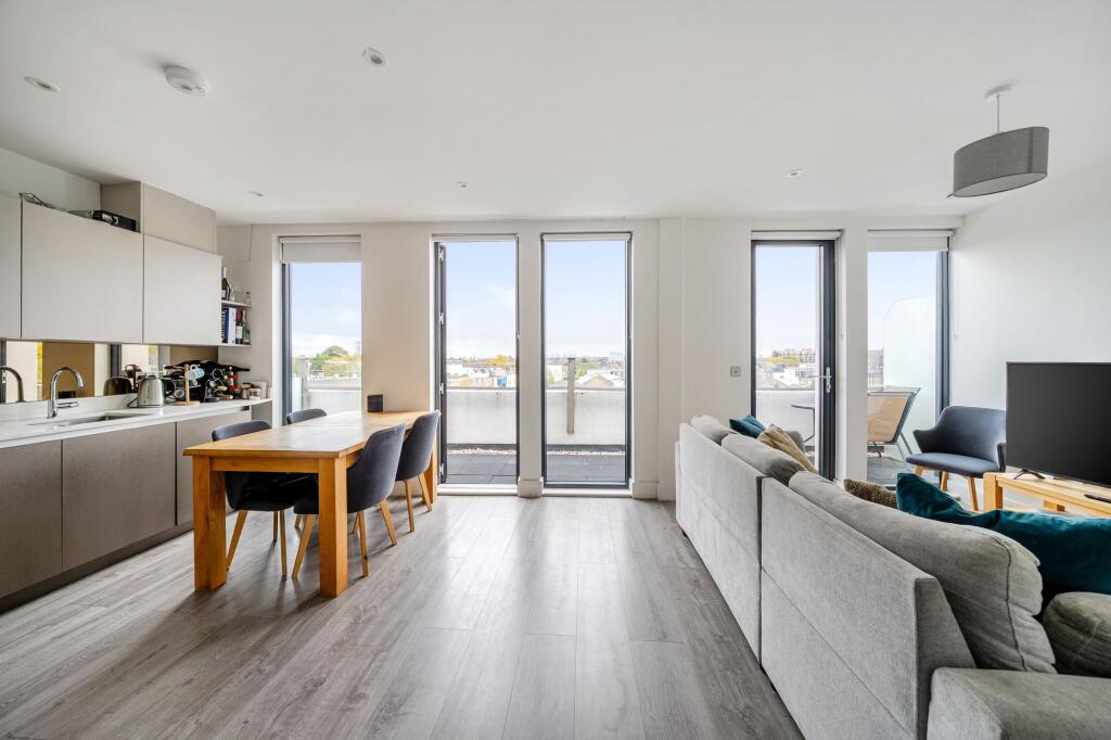 Main image of property: Fairbridge Road, London, N19