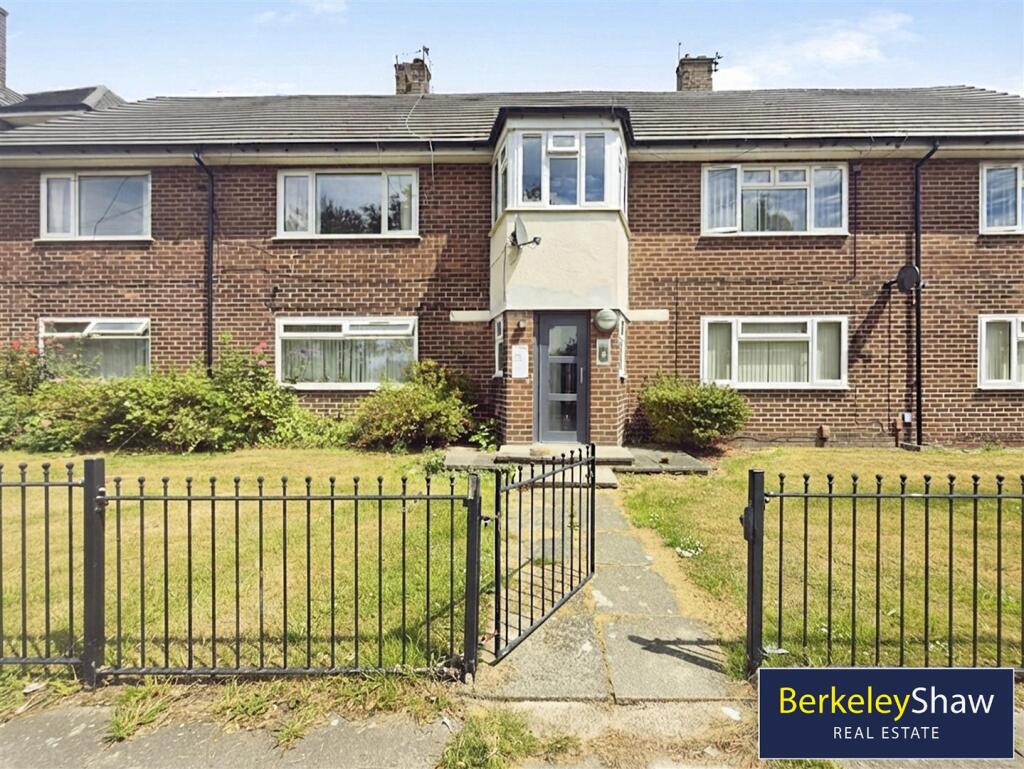 Main image of property: Longfield Avenue, Crosby
