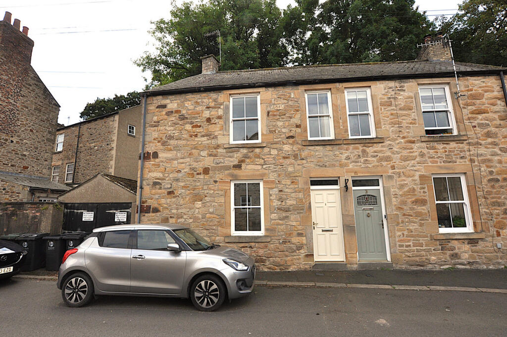 Main image of property: 1 Albion Terrace, Hexham NE46 3QW