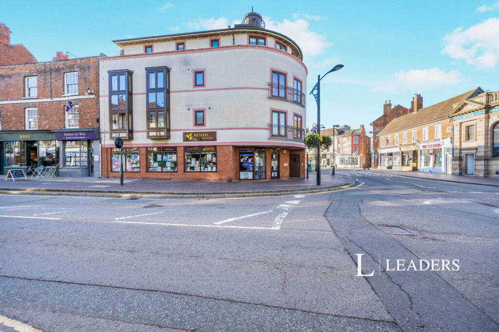 Main image of property: High Street, Newport Pagnell, Buckinghamshire, MK16