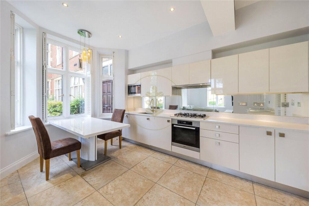 Main image of property: Windsor House, King Edward Place, Bushey, Hertford, WD23