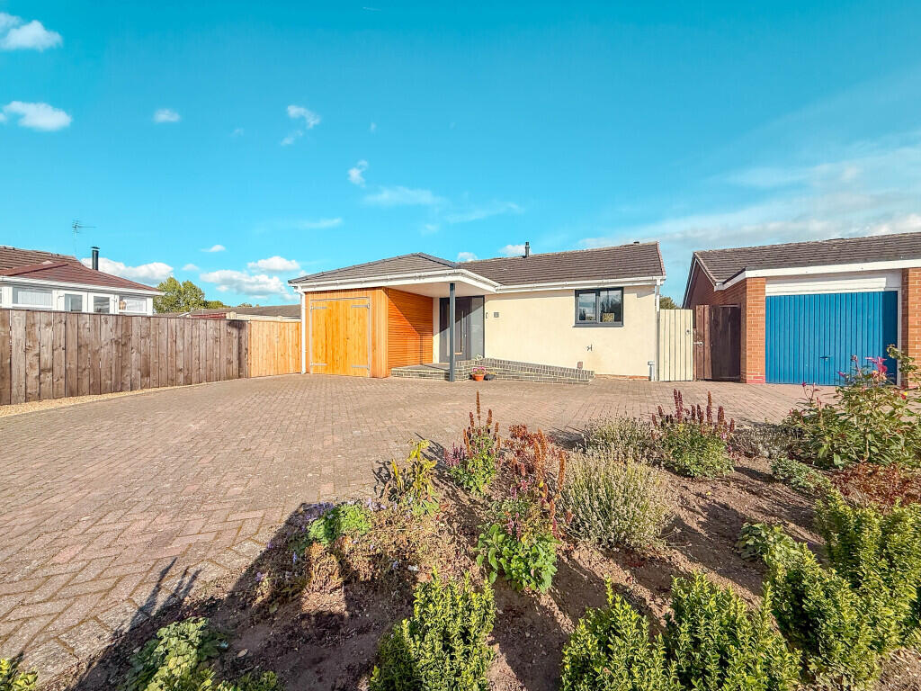 Main image of property: Carnoustie Drive, Eaglescliffe