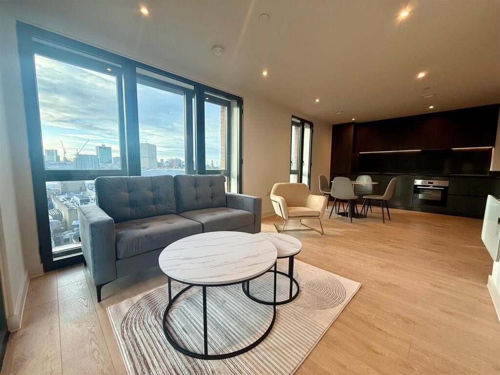 Main image of property: Waterhouse Gardens, Manchester