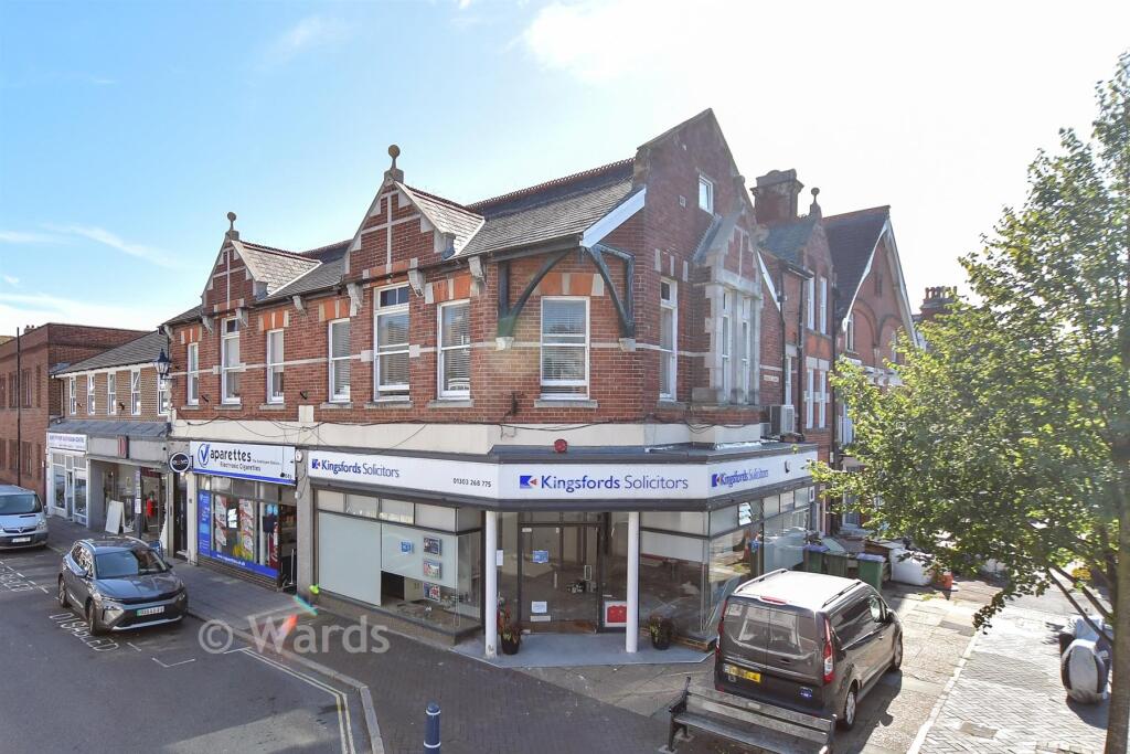 Main image of property: High Street, Hythe, Kent