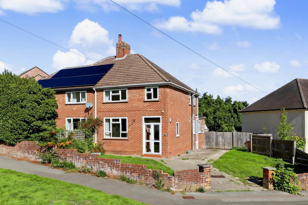 Main image of property: Raleigh Park Road, Botley, Oxford, OX2