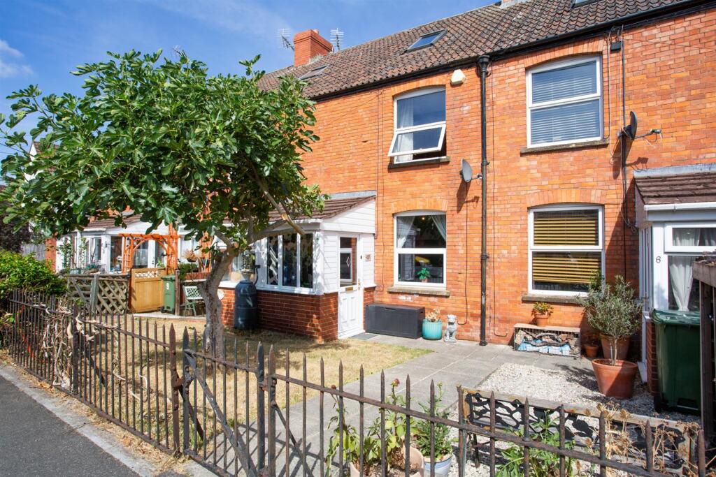 Main image of property: Kent's Orchard, South Chard, Chard