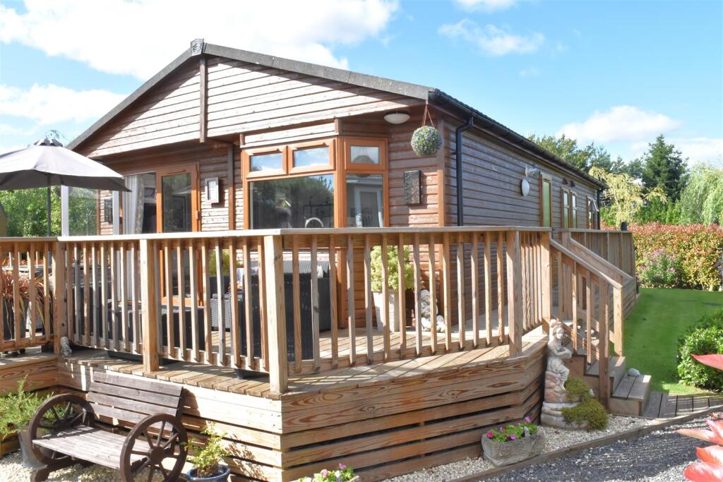 Main image of property: Dalton Bridge, Dalton, Thirsk