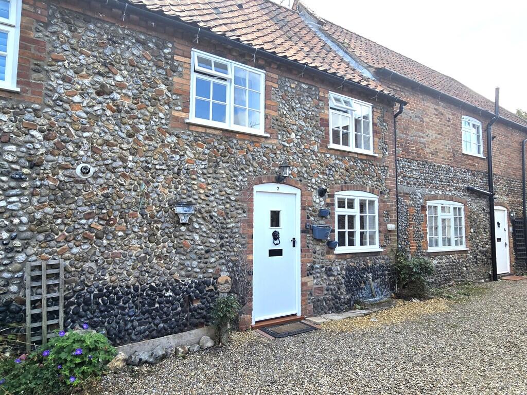Main image of property: 2 Carpenters Cottages, Holt, Norfolk NR25 6SA