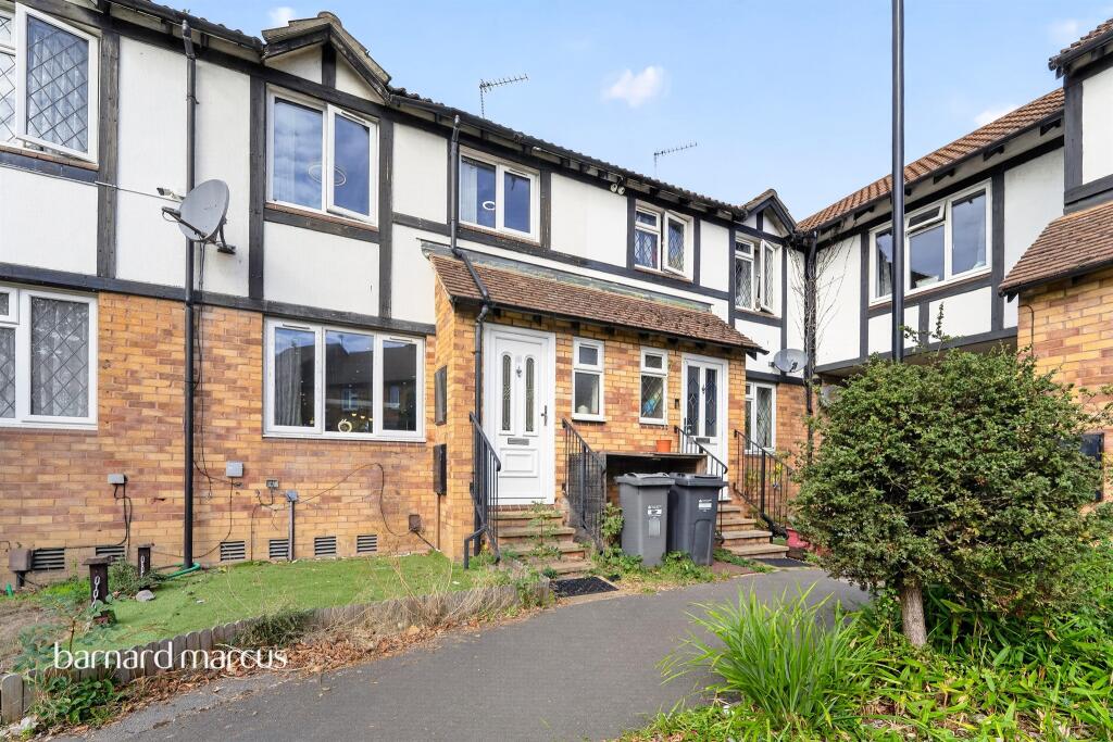 Main image of property: Ennerdale Close, Feltham