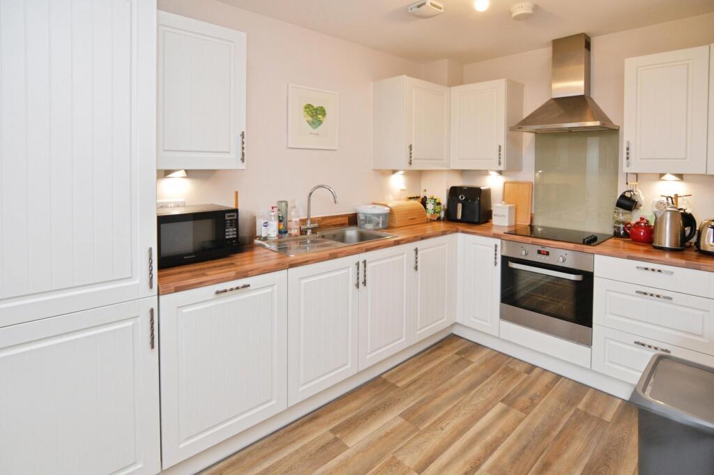 Main image of property: Beechey Place, Wokingham, RG40