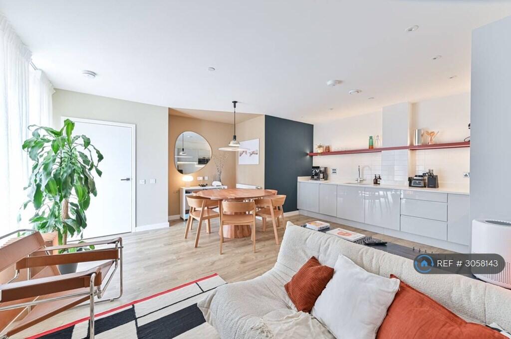 Main image of property: Vousden Grove, London, SE28