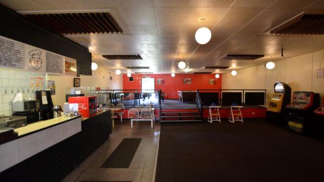 45-West-Main-Street-Whitburn-Retail-07