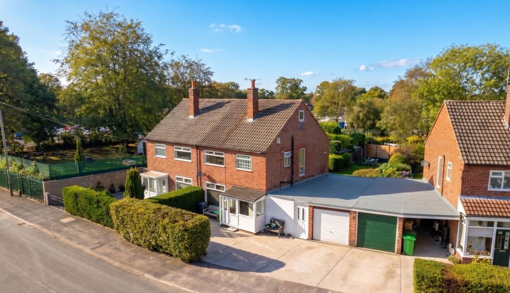 Main image of property: Cherington Close, Northern Moor, M23