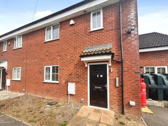 Main image of property: Macs Close, Padworth, Reading, RG7