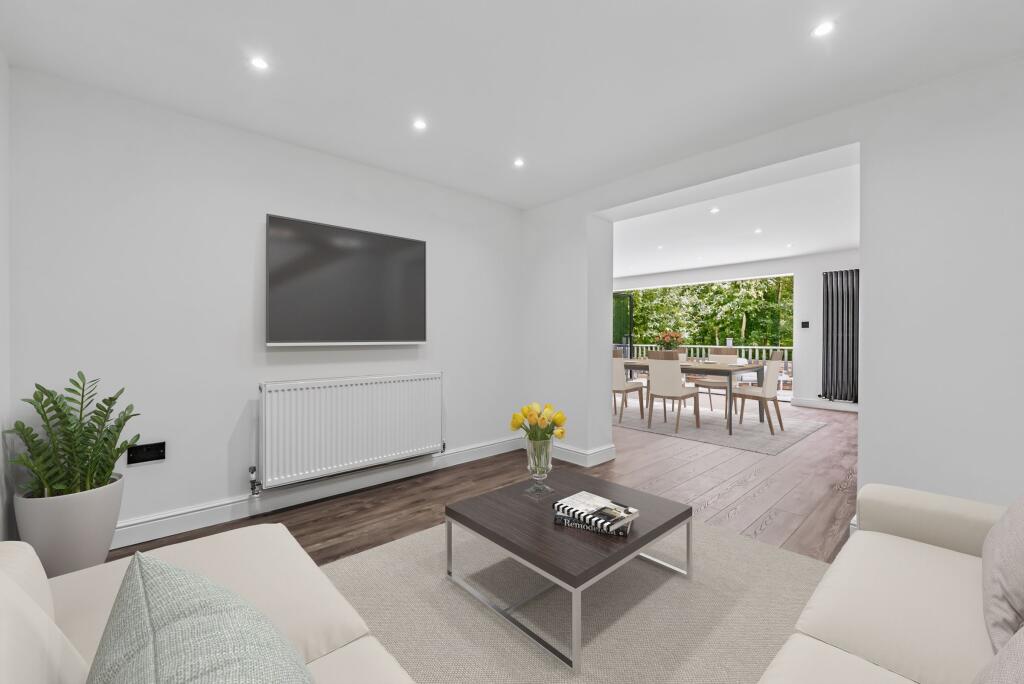 Main image of property: 5 Bedroom Detached - 2400sqft - Newly Extended - Luxury Open Plan Living