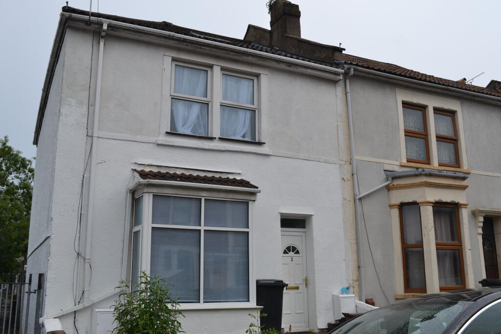 Main image of property: First Floor Flat 3 Co-Operation Road Bristol BS5 6EQ