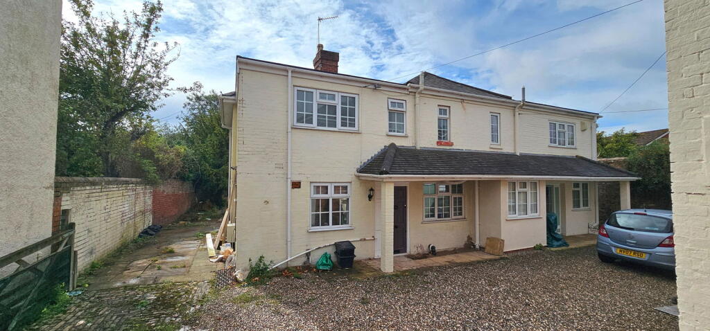 Main image of property: Red Hill, Stourbridge, DY8 1ND