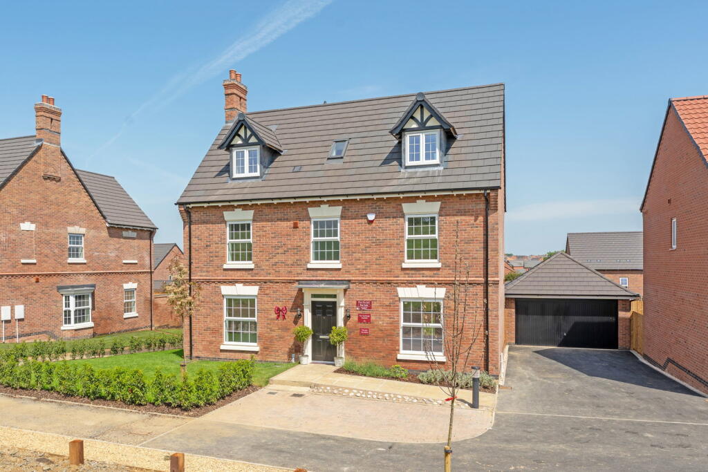 Main image of property: Cheney Ave, Wellington Place, Market Harborough, Leicestershire, LE16 7GS
