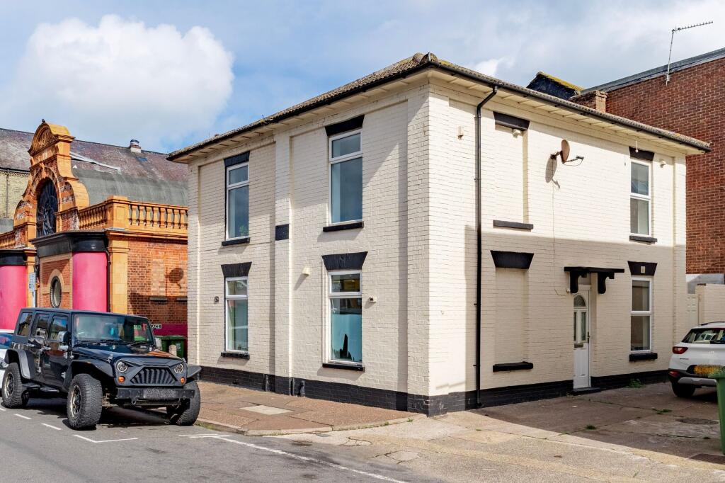 Main image of property: Apsley Road, Great Yarmouth