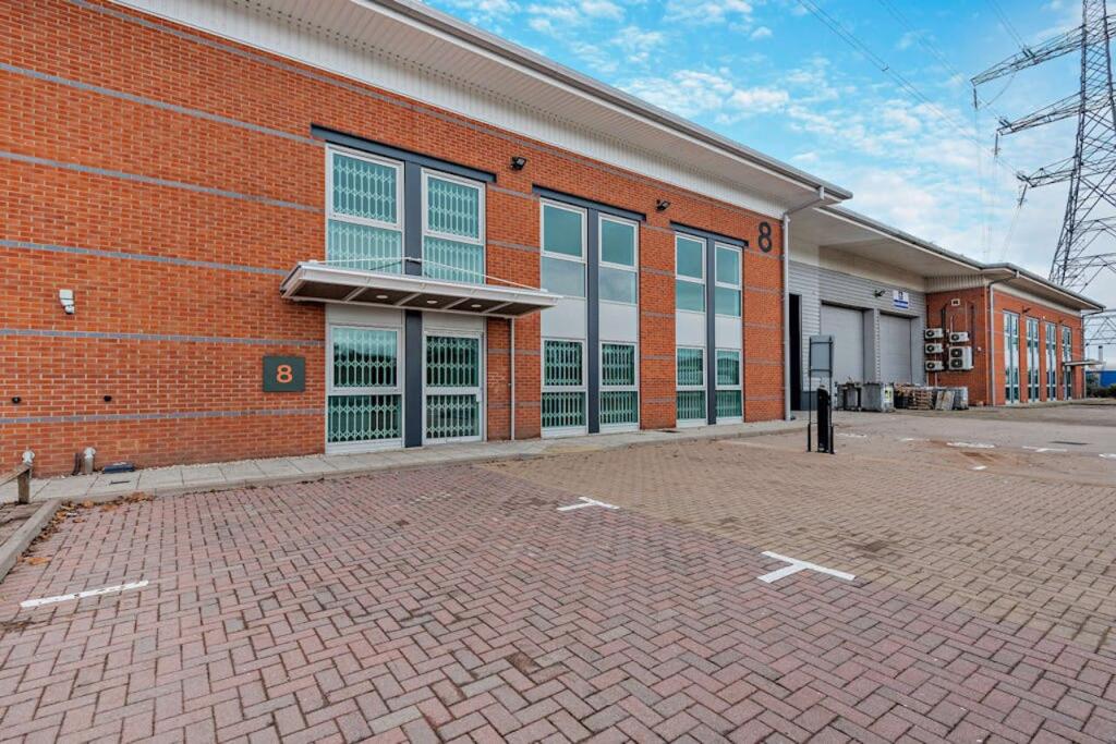 Main image of property: Unit 8 Network Park Industrial Estate, Birmingham, B8 1AU