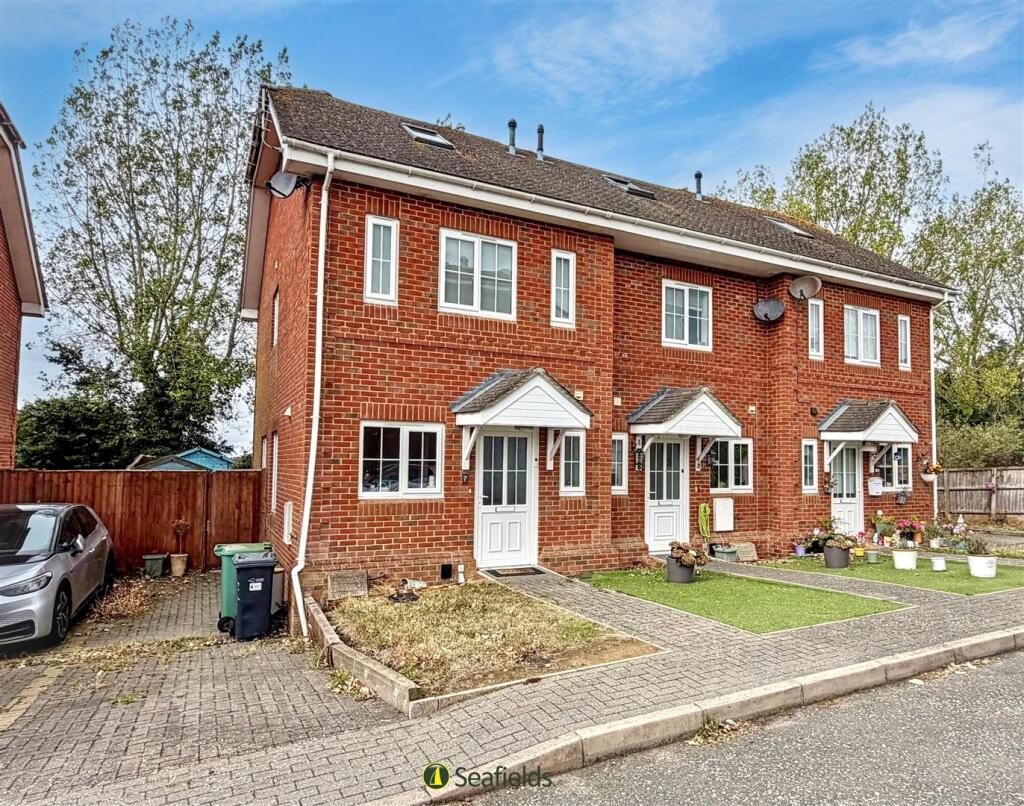 Main image of property: Stonewood Gate, St. Helens, PO33 1FY