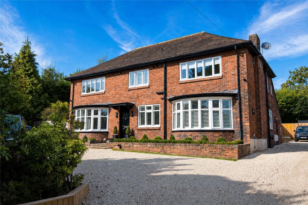 Main image of property: Lidgett Lane, Leeds, West Yorkshire