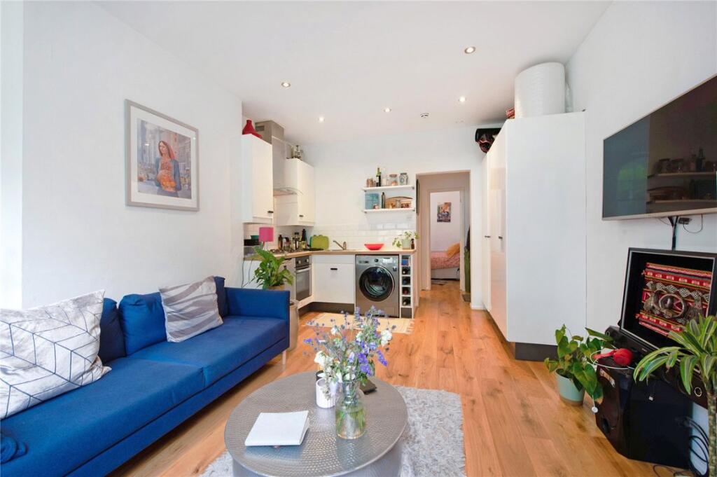 Main image of property: New Kings Road, Fulham