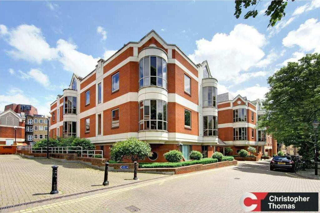 Morgan House Windsor summer exterior.jpg