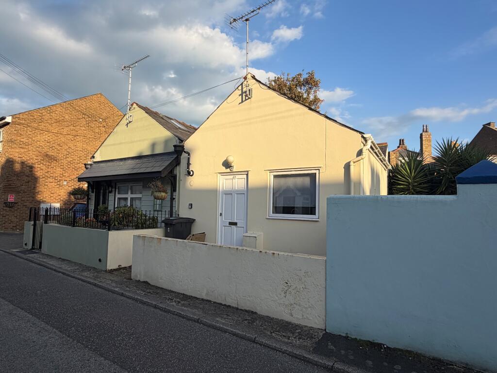 Main image of property: Gladstone Road, Deal