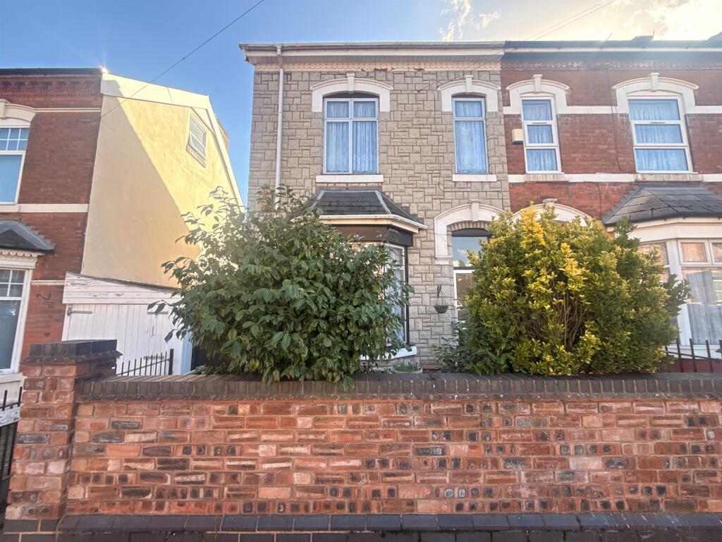 Main image of property: Summerfield Crescent, Birmingham